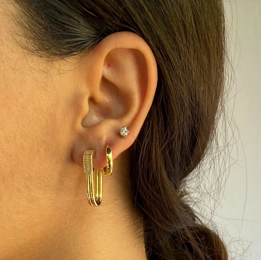 carabiner earrings, gold earrings, textured earrings, everday earrings, lightweight earrings, gold hoops, gold earrings